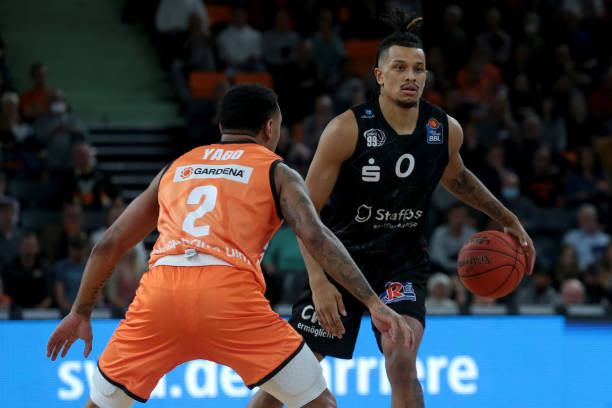 更是证明自 更是证明自