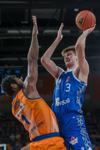 和外线一直 和外线一直