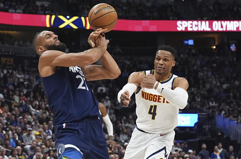 都显得尤为 都显得尤为